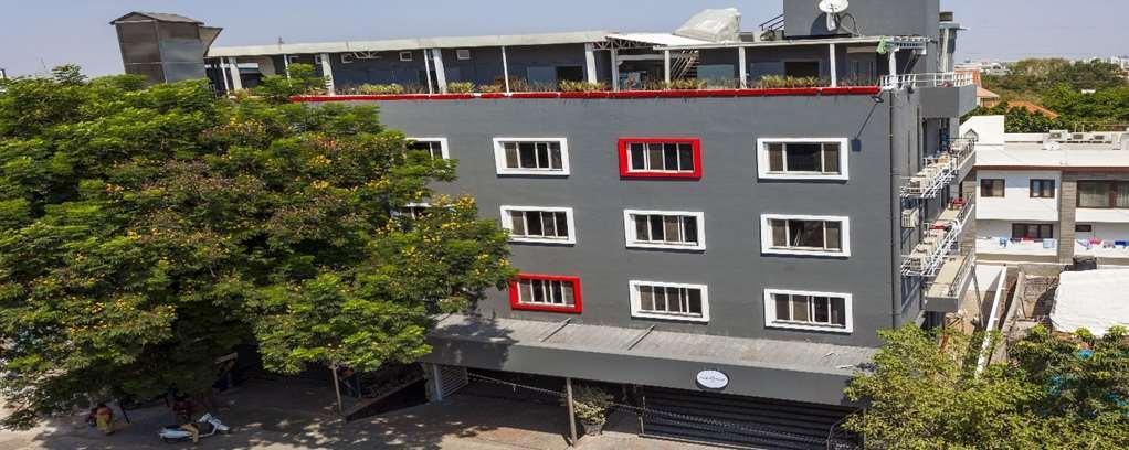 Oyo Townhouse 5 Jubilee Hills Hotel Haiderabad Buitenkant foto